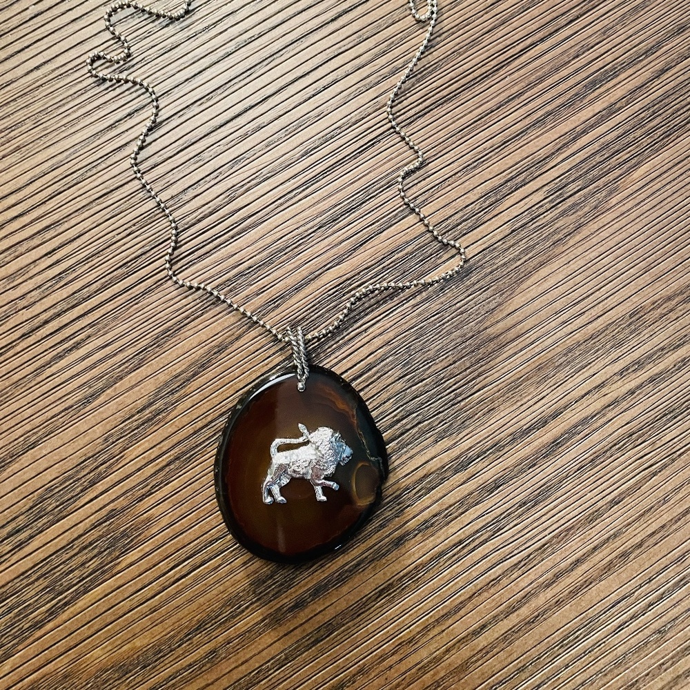 Vintage Sterling Lion on Tigers Eye Stone Necklace